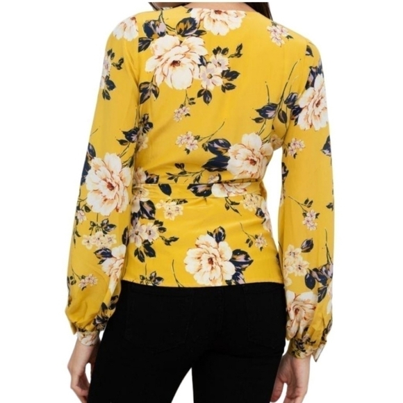 Yumi Kim Queen Bee Wrap Blouse Floral Print Size Large - Picture 2 of 11